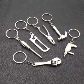 Custom made metalen sleutelhanger voor bedrijven